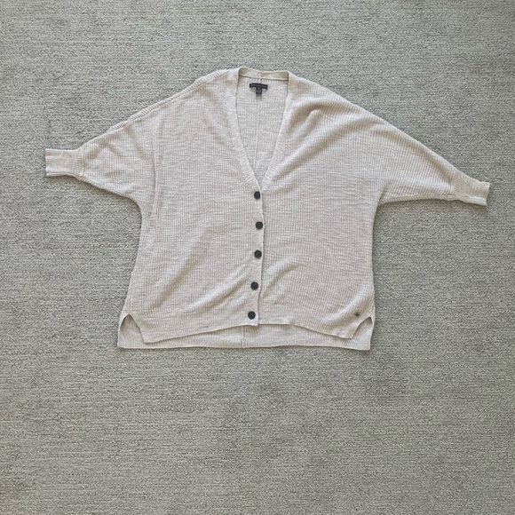 American Eagle Beige Tan Cardigan Knit Oversized Lightweight Minimalist Fall - Picture 2 of 4